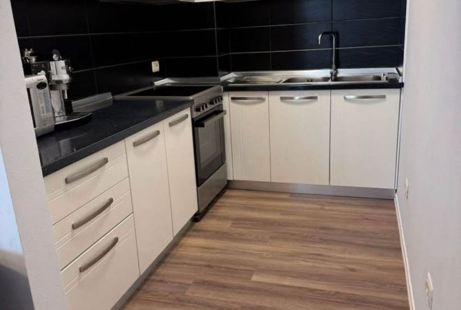Shtepi me qera 2+1 ne Tirane - 850 Euro