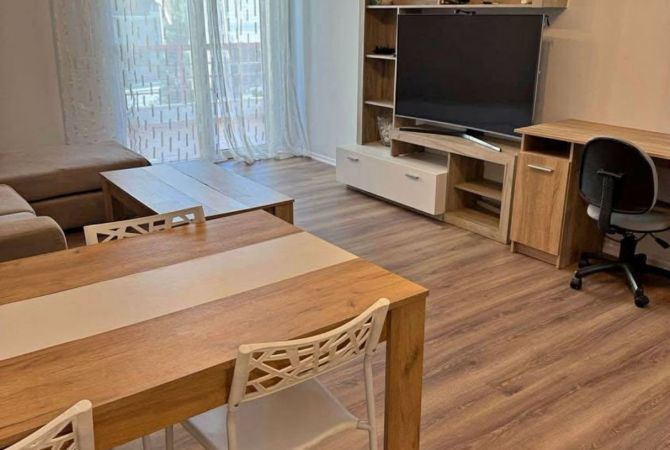 Shtepi me qera 2+1 ne Tirane - 850 Euro