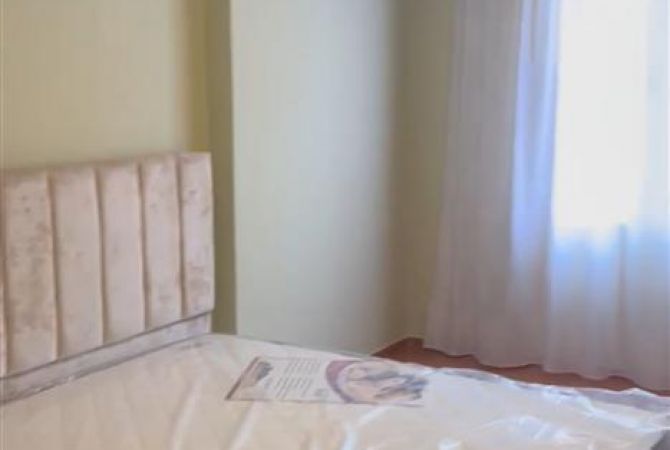 Shtepi me qera 1+1 ne Tirane - 60,000 Leke
