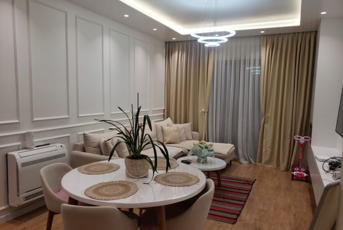 Shtepi ne shitje 2+1 ne Tirane - 250,000 Euro