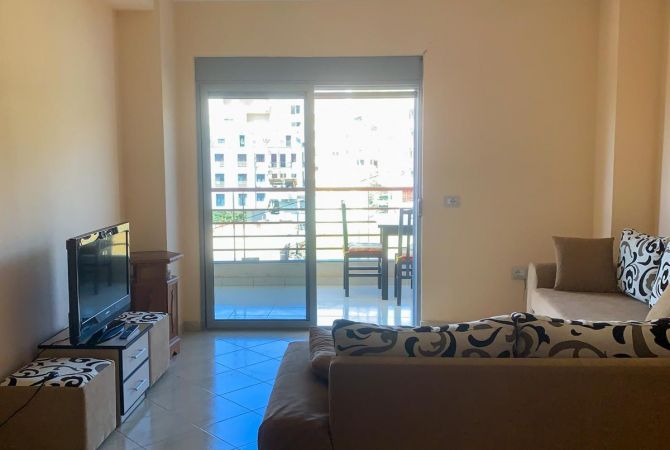 Shtepi ne shitje Apartament ne Kavaje, 2+1, Mobilimi Bosh, pa mobiluar, Pagesa 82,940  Euro.