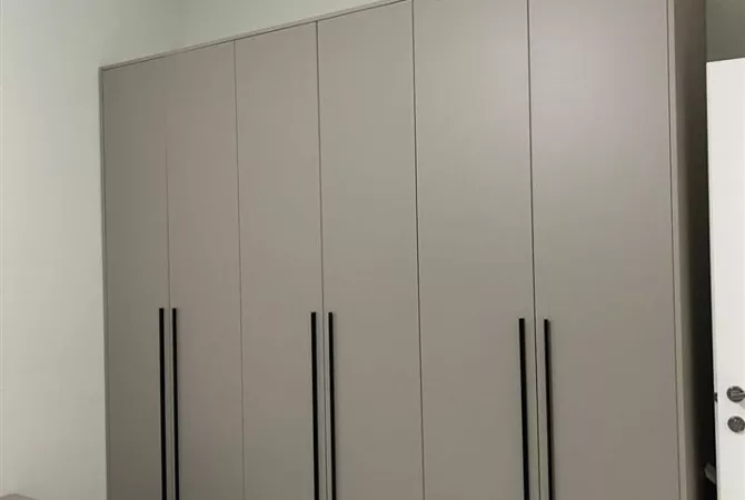 Shtepi me qera Apartament ne Tirane, 2+1, Mobilimi E mobiluar, Pagesa 50,000  Leke.