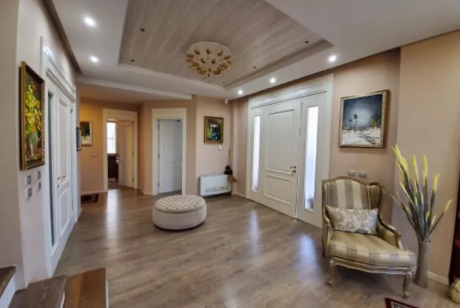 Shtepi ne shitje 5+1 ne Tirane - 1,150,000 Euro
