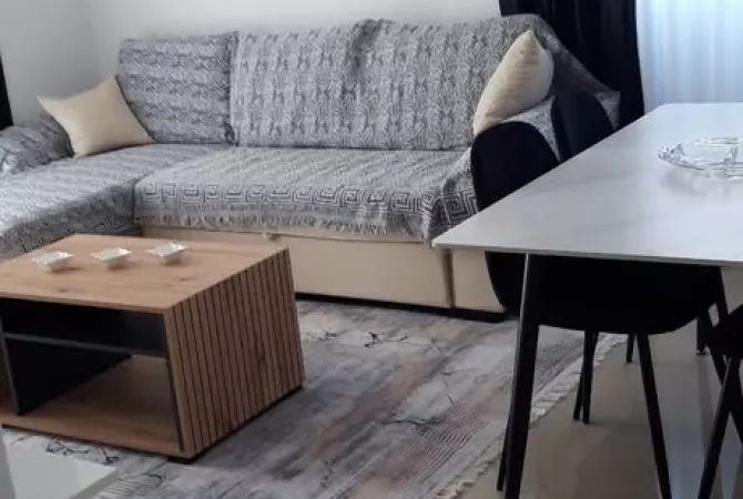 Shtepi me qera 2+1 ne Tirane - 500 Euro