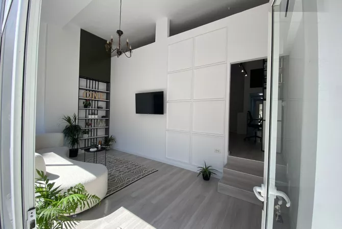 Business Property in Sale 3+1 in Tirana - 164,000 Euro