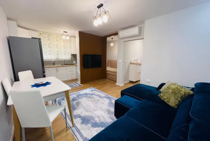 Shtepi me qera 1+1 ne Tirane - 70,000 Leke
