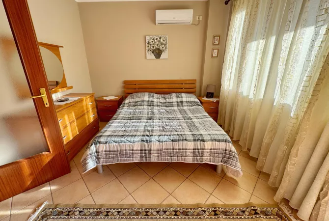 Shtepi me qera Apartament ne Tirane, 1+1, Mobilimi E mobiluar, Pagesa 600  Euro.