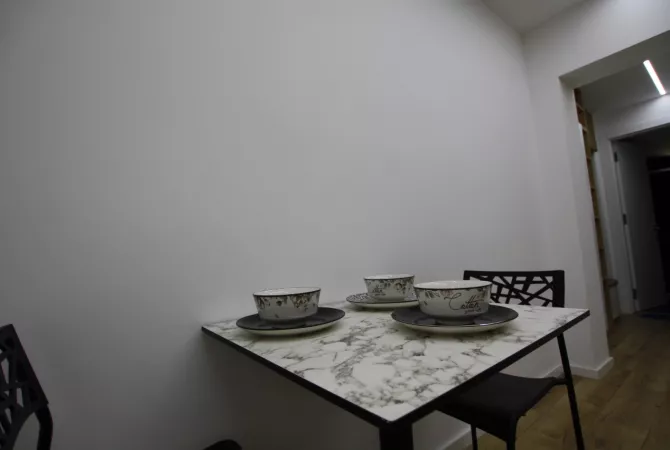 Casa in affitto 1+1 a Tirana - 65,000 Leke