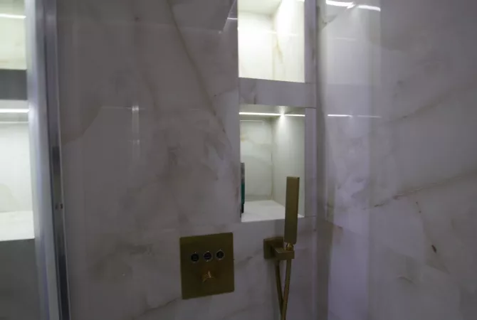 Shtepi me qera Apartament ne Tirane, Garsoniere, Mobilimi Pjeserisht e mobiluar, Pagesa 55,000  Leke.