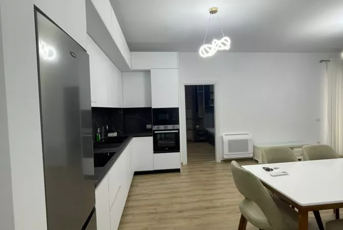 Shtepi me qera 2+1 ne Tirane - 500 Euro