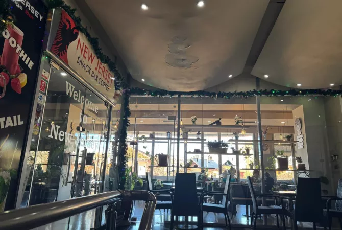 Ambjent biznesi me qera 2+1 ne Tirane - 550,000 Euro