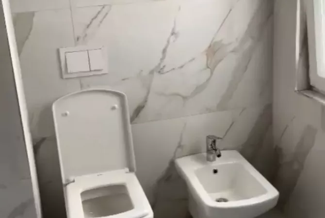 Shtepi me qera Apartament ne Tirane, 2+1, Mobilimi E mobiluar, Pagesa 600  Euro.