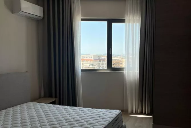 Shtepi ne shitje Apartament ne Vlore, 2+1, Mobilimi E mobiluar, Pagesa 270,000  Euro.