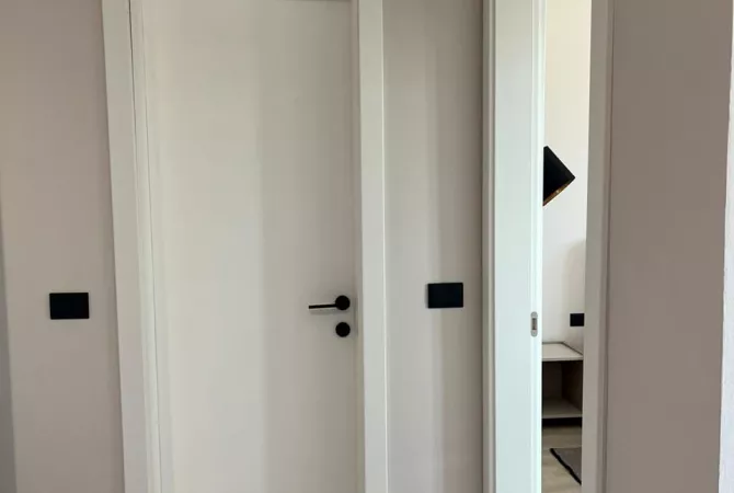 Shtepi ne shitje Apartament ne Vlore, 2+1, Mobilimi E mobiluar, Pagesa 270,000  Euro.