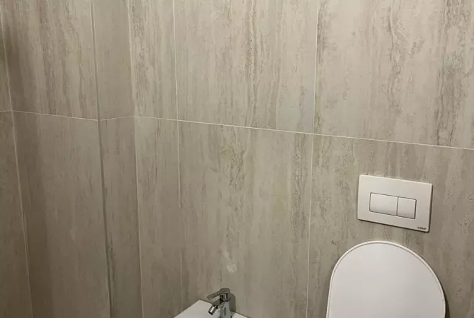 Shtepi ne shitje Apartament ne Vlore, 2+1, Mobilimi E mobiluar, Pagesa 270,000  Euro.