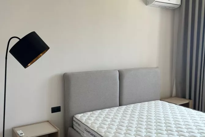 Shtepi ne shitje Apartament ne Vlore, 2+1, Mobilimi E mobiluar, Pagesa 270,000  Euro.