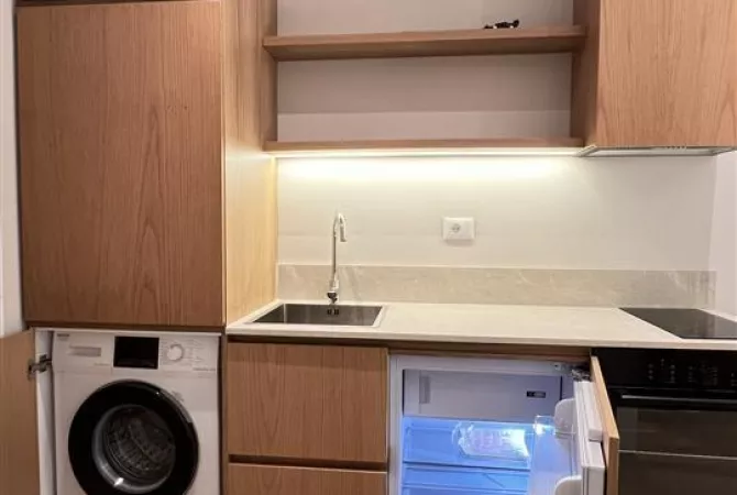 Shtepi me qera Garsoniere ne Tirane - 300 Euro
