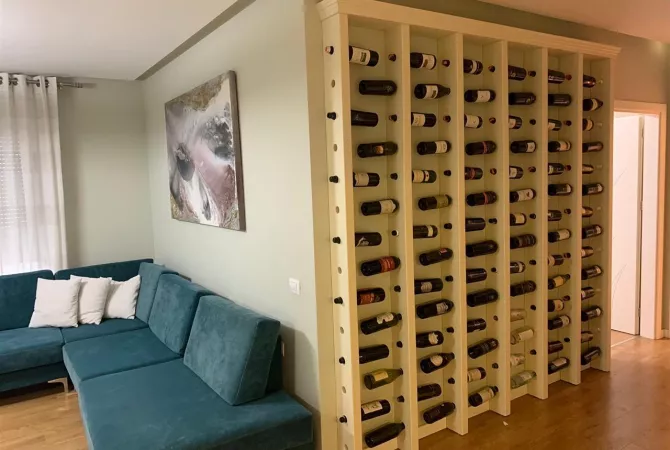 Shtepi me qera Apartament ne Tirane, 2+1, Mobilimi E mobiluar, Pagesa 800  Euro.