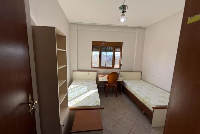 Casa in affitto 2+1 a Tirana - 50,000 Leke