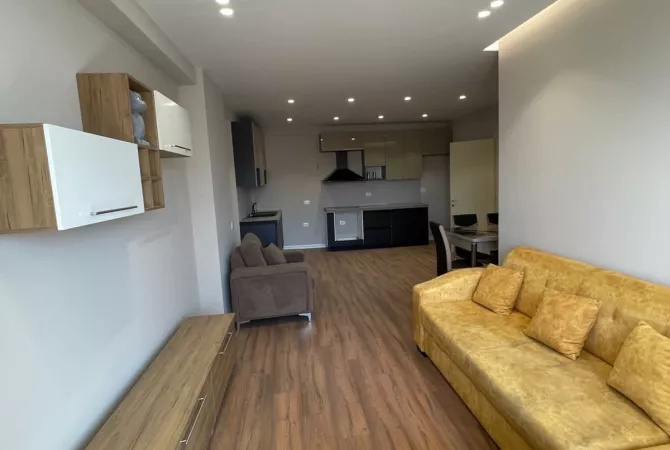 Shtepi ne shitje 2+1 ne Tirane - 150,000 Euro