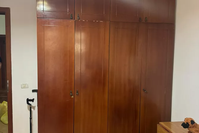 Shtepi me qera Apartament ne Tirane, 2+1, Mobilimi E mobiluar, Pagesa 550  Euro.