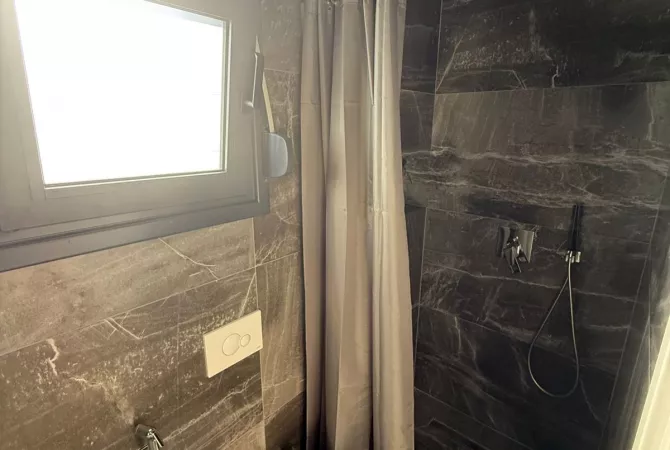 Shtepi ne shitje 4+1 ne Durres - 450,000 Euro