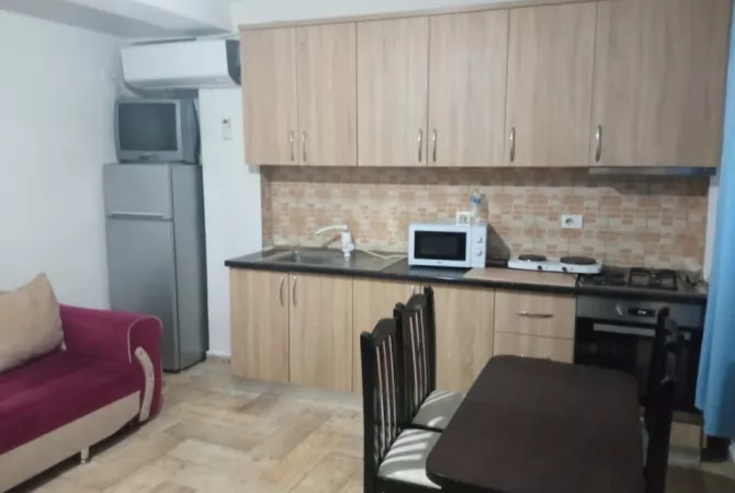 Casa in affitto 1+1 a Tirana - 35,000 Leke