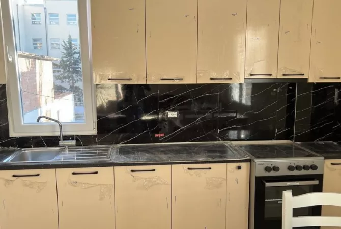 Casa in affitto 1+1 a Tirana - 40,000 Leke
