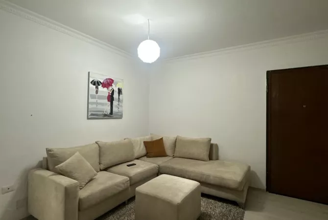 Shtepi me qera 1+1 ne Tirane - 550 Euro