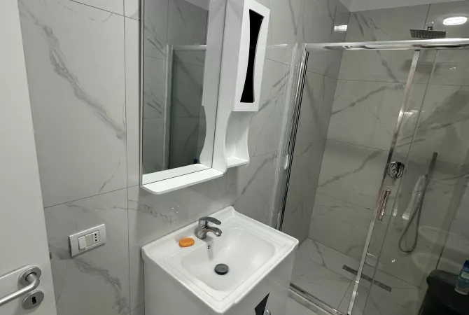 Casa in affitto 1+1 a Tirana - 400 Euro
