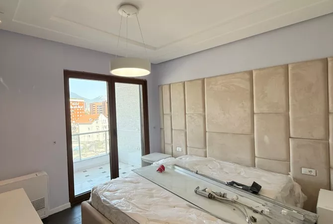 Shtepi me qera 1+1 ne Tirane - 50,000 Leke