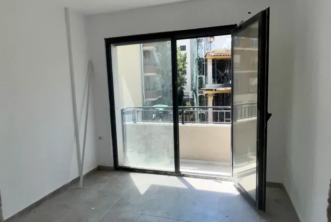 Casa in affitto 3+1 a Tirana - 1,300 Euro