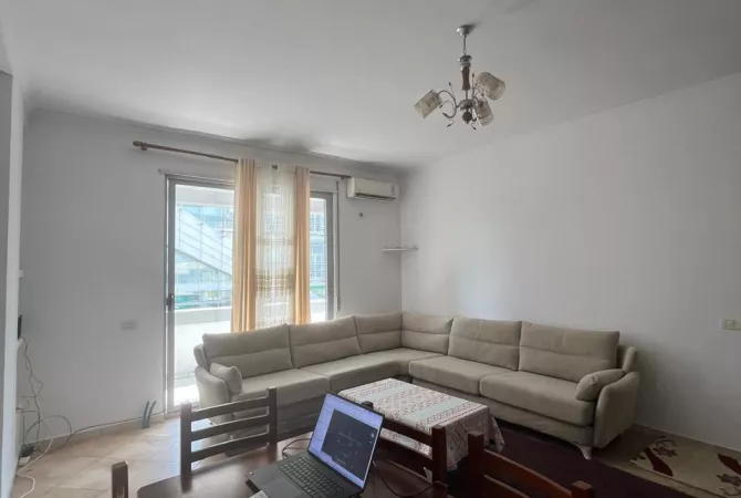 Casa in affitto 2+1 a Tirana - 450 Euro