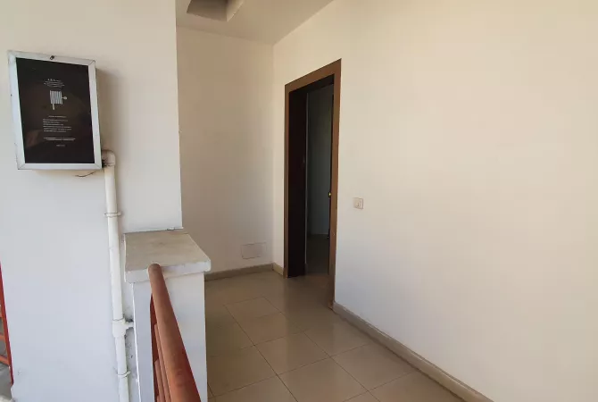 Shtepi me qera 2+1 ne Tirane - 550 Euro