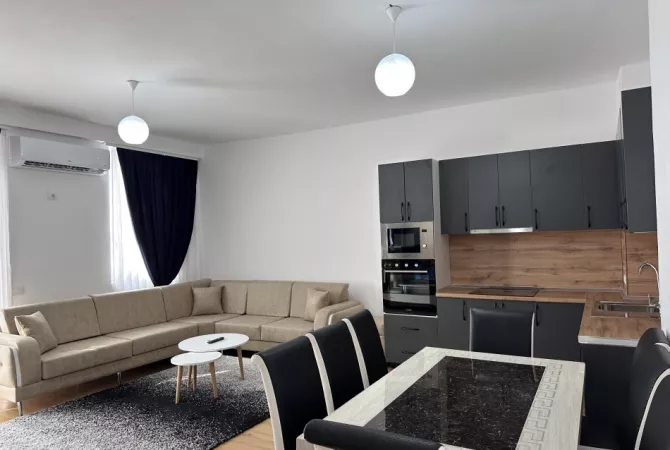 Shtepi me qera 2+1 ne Tirane - 600 Euro