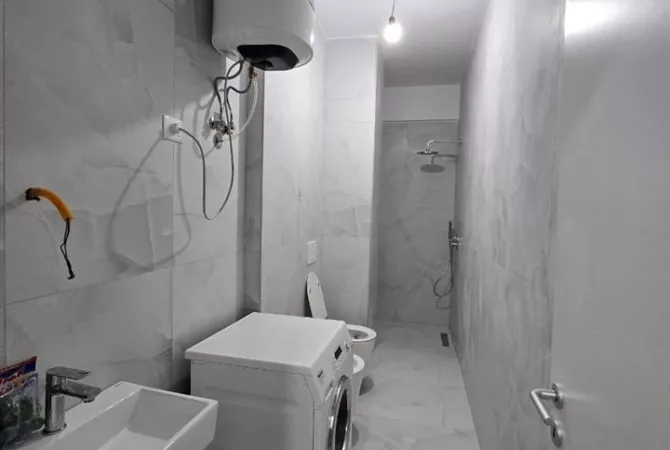 Shtepi me qera Apartament ne Tirane, 1+1, Mobilimi E mobiluar, Pagesa 38,000  Leke.