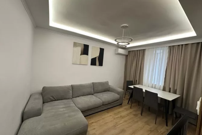 Shtepi ne shitje 2+1 ne Tirane - 250,000 Euro