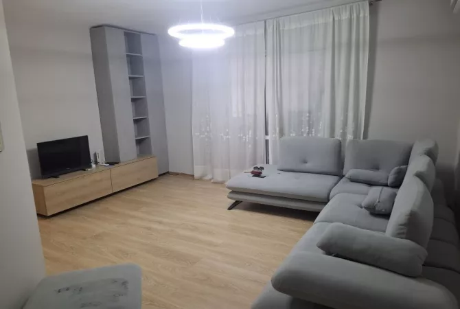 Shtepi me qera 1+1 ne Tirane - 55,000 Leke