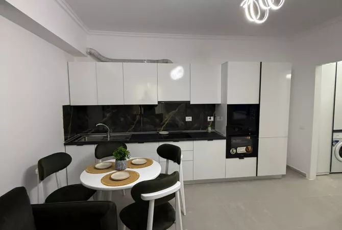 Shtepi ne shitje 1+1 ne Durres - 77,000 Euro