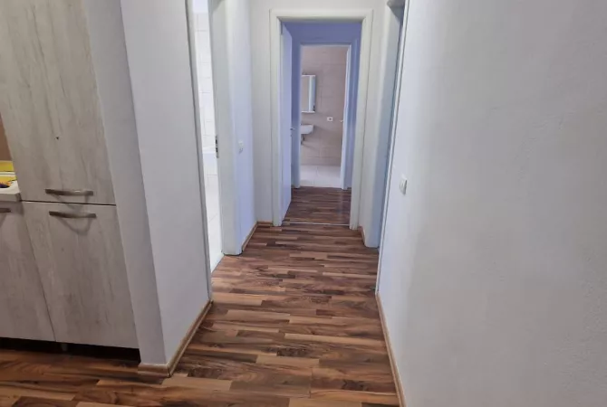 Shtepi me qera Apartament ne Tirane, 2+1, Mobilimi E mobiluar, Pagesa 650  Euro.
