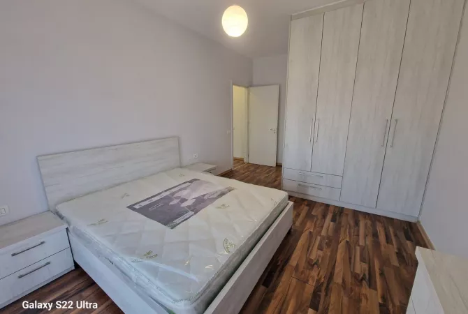 Shtepi me qera Apartament ne Tirane, 2+1, Mobilimi E mobiluar, Pagesa 650  Euro.