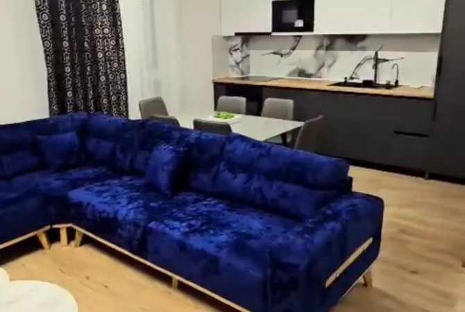 Shtepi me qera 2+1 ne Tirane - 1,500 Euro