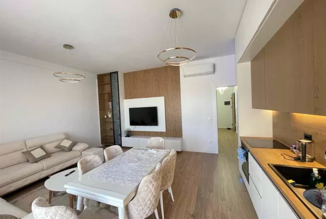 Casa in affitto 2+1 a Tirana - 800 Euro