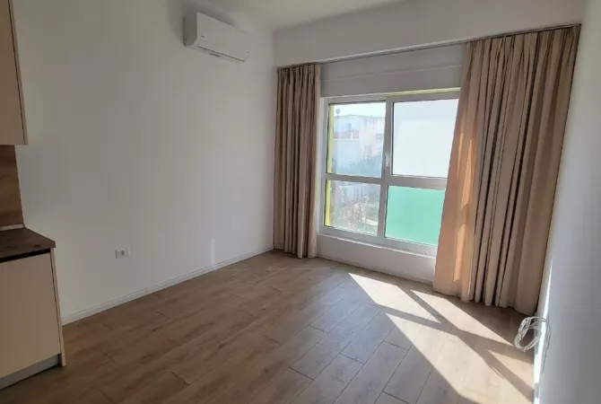Shtepi me qera 2+1 ne Tirane - 50,000 Leke