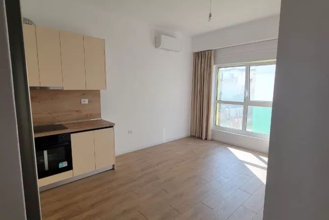 Shtepi me qera Apartament ne Tirane, 2+1, Mobilimi E mobiluar, Pagesa 50,000  Leke.