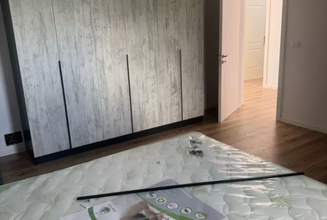 Shtepi me qera 2+1 ne Tirane - 350 Euro