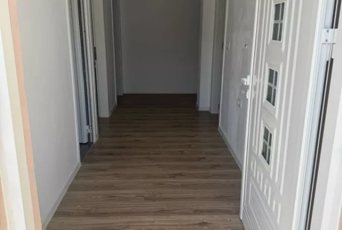 Shtepi me qera Shtepi Private ne Tirane, 2+1, Mobilimi Bosh, pa mobiluar, Pagesa 350  Euro.