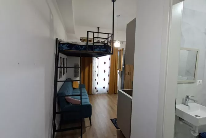Shtepi me qera Garsoniere ne Tirane - 350 Euro