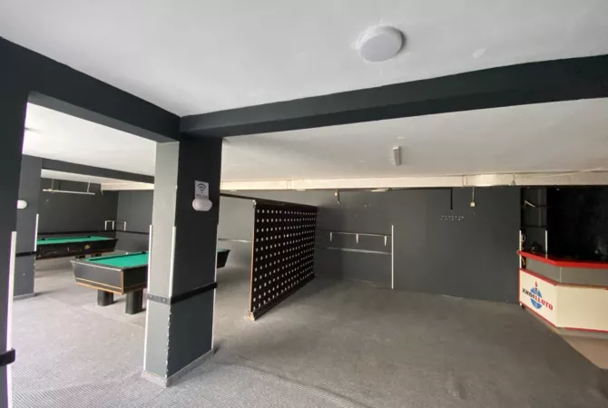 Ambient biznesi me qera 1+1 ne Tirane - 700 Euro