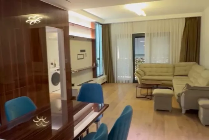 Shtepi me qera 2+1 ne Tirane - 850 Euro